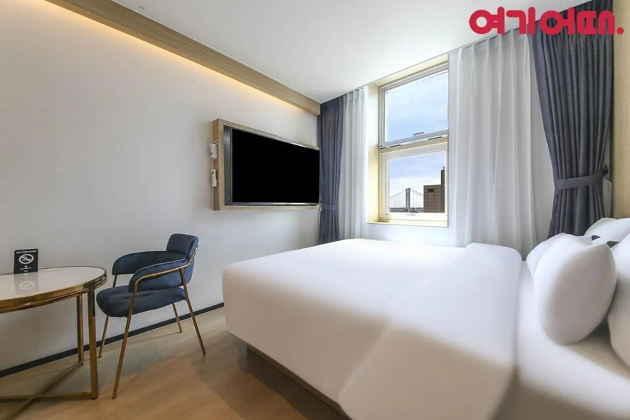 Gwanganri Hotel Oceanview Busan 2*,