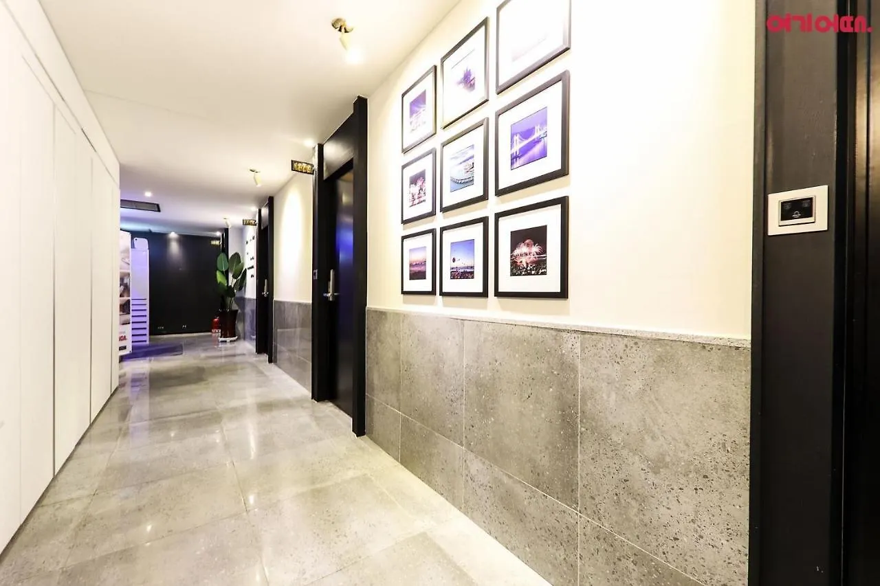 Gwanganri Hotel Oceanview Busan 2*,
