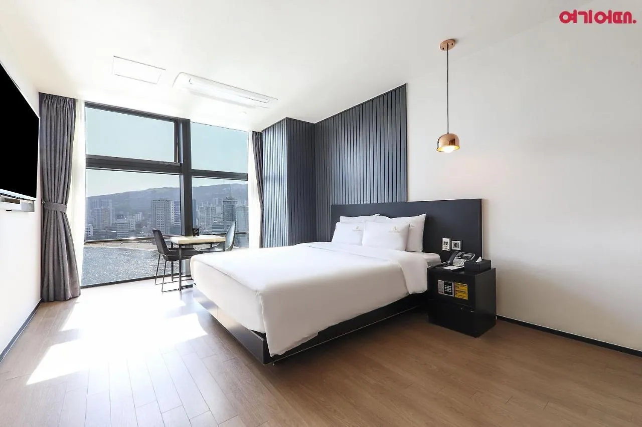 Gwanganri Hotel Oceanview Busan 2*,  South Korea