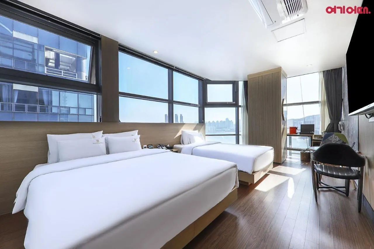 Gwanganri Hotel Oceanview Busan 2*,